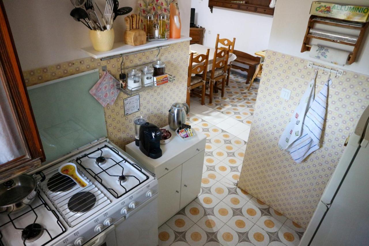 Villa Buonumore Porto Pino Esterno foto